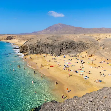 Paula Costa Teguise